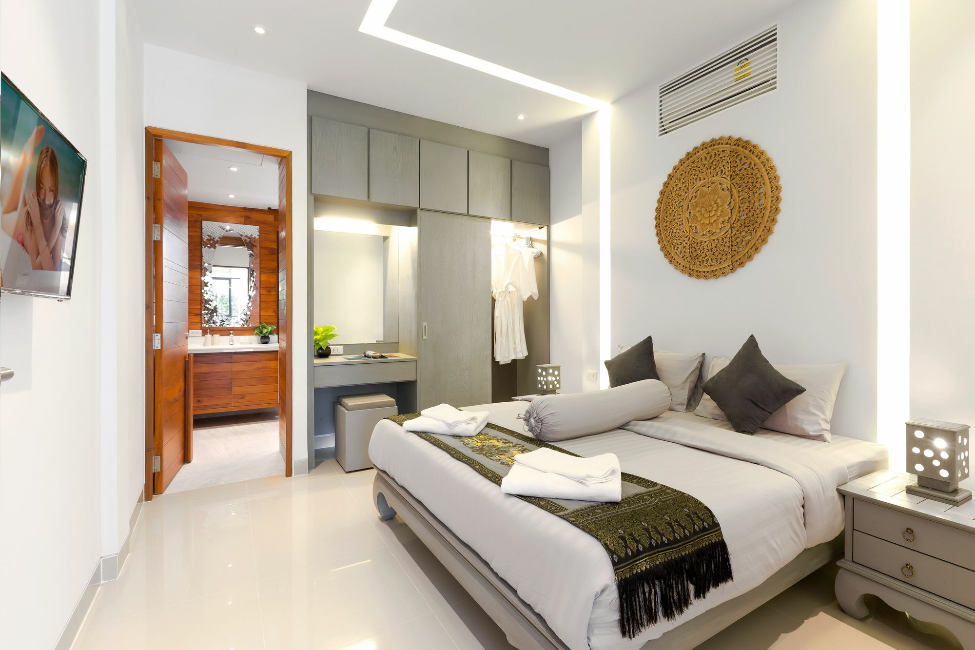 Karon Beach Pool Villa - Sha Extra Plus Bagian luar foto