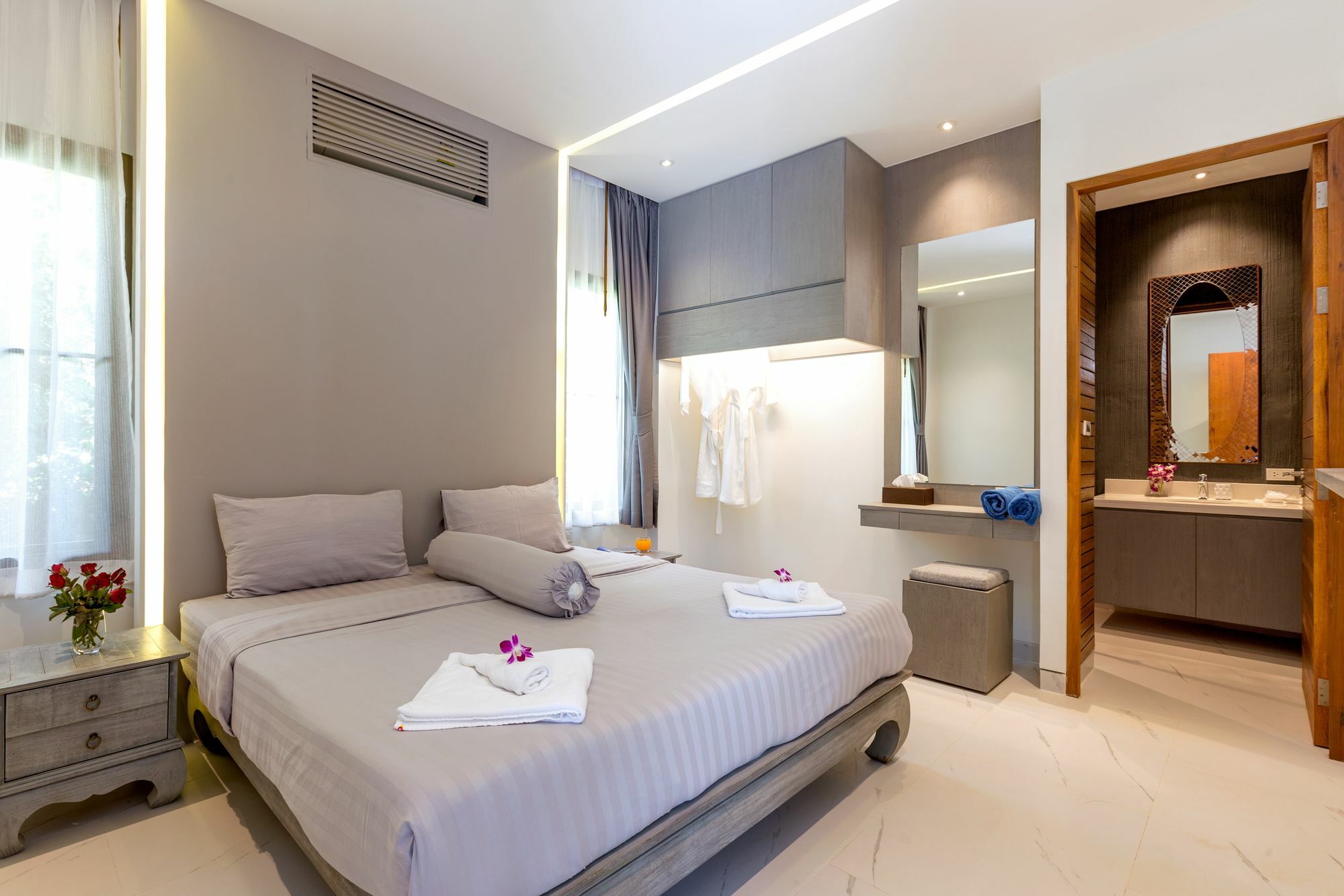 Karon Beach Pool Villa - Sha Extra Plus Bagian luar foto