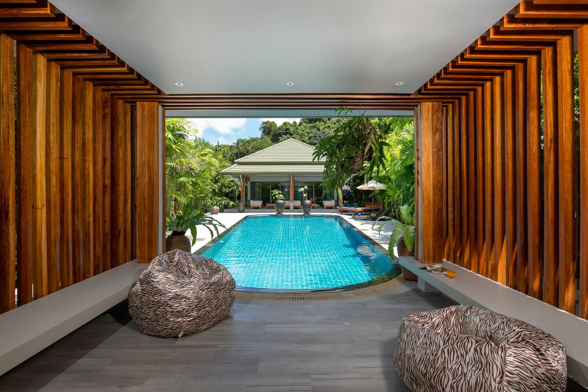 Karon Beach Pool Villa - Sha Extra Plus Bagian luar foto